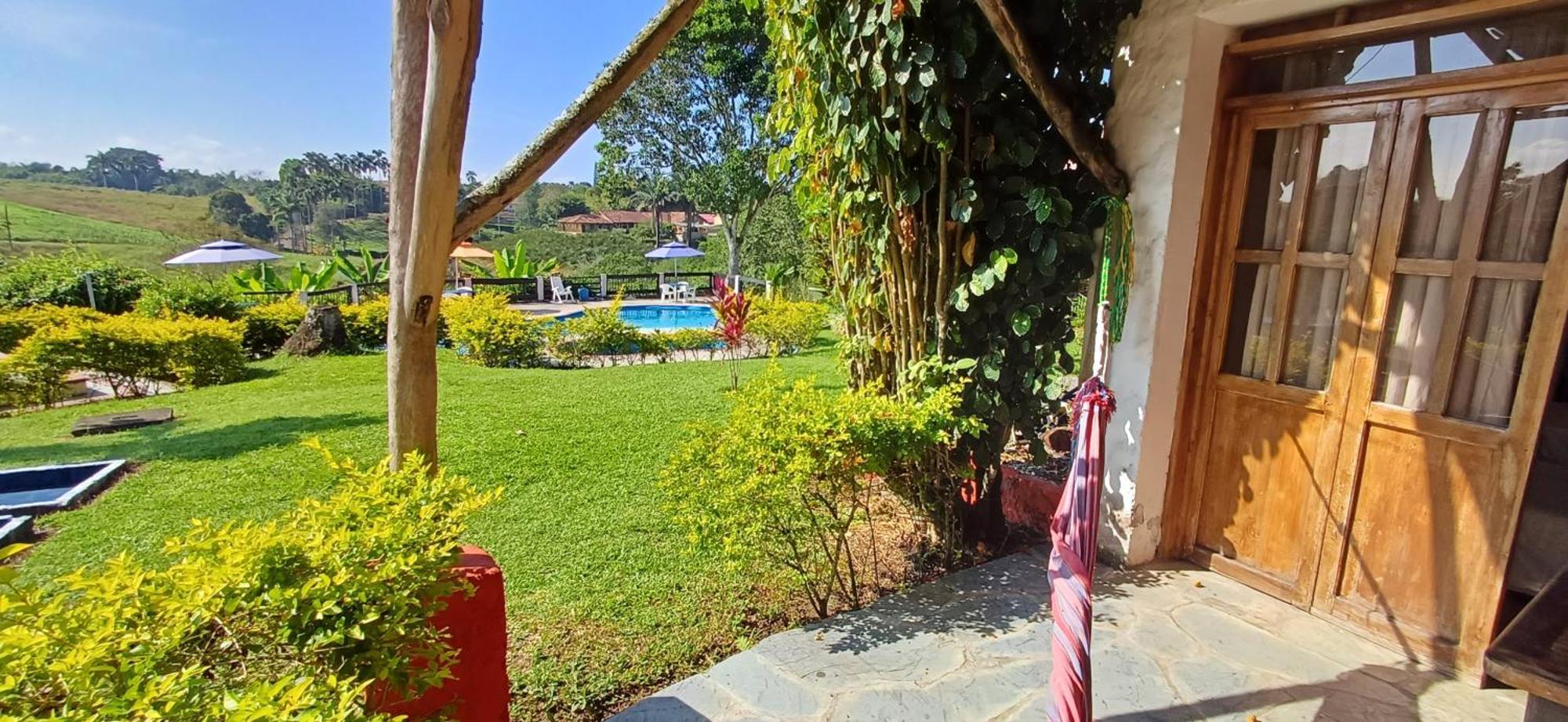 Finca Hotel Palmas Frente A Panaca Quimbaya Luaran gambar