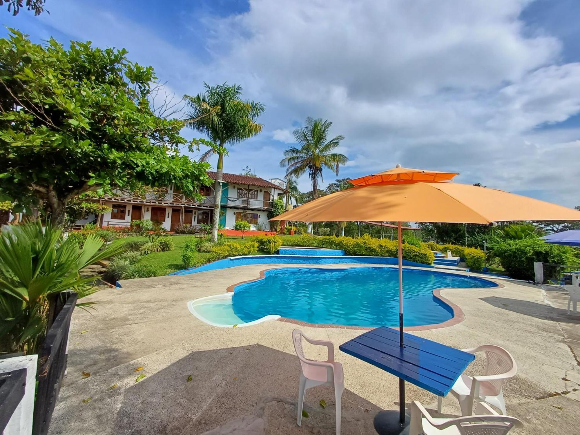 Finca Hotel Palmas Frente A Panaca Quimbaya Luaran gambar