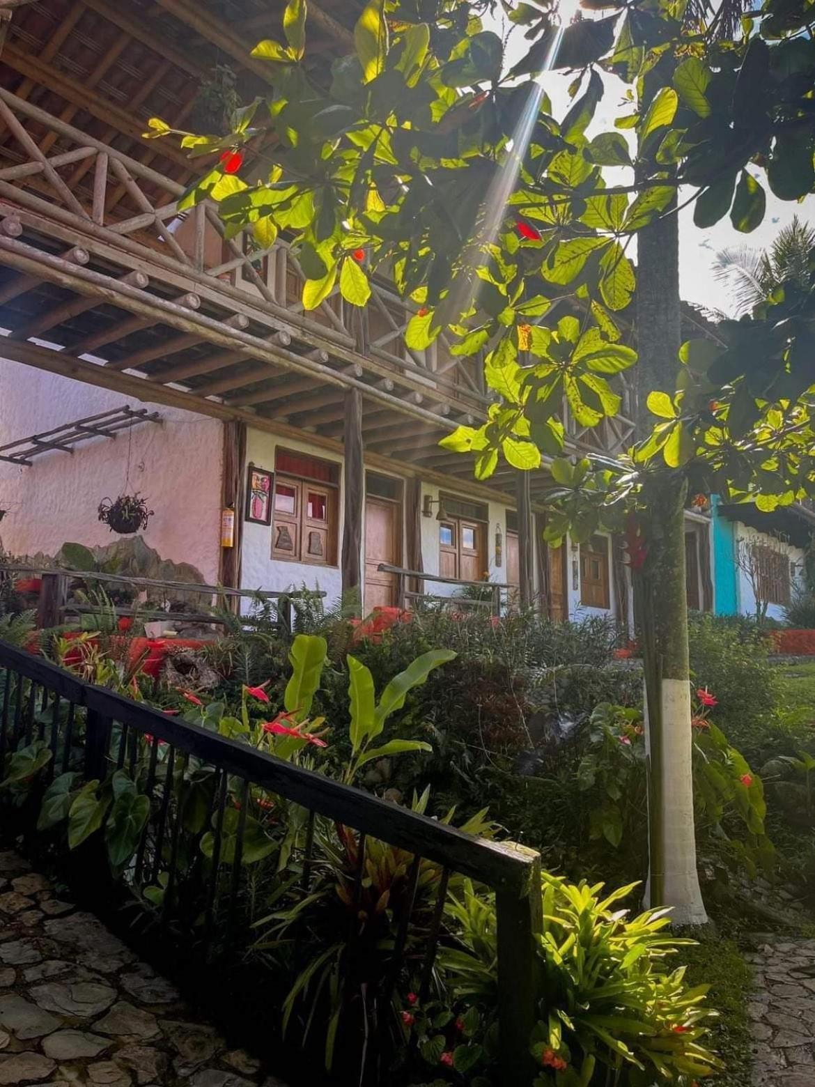 Finca Hotel Palmas Frente A Panaca Quimbaya Luaran gambar